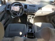 ✅ 2009 Honda Civic DX-G • VIN: 2HGFA16449H112253 • Lot: 86426055. Listed on Copart with 328,960 mi. Free auction sales archive from the USA and detailed vehicle history report at DreamBid. Image 8.