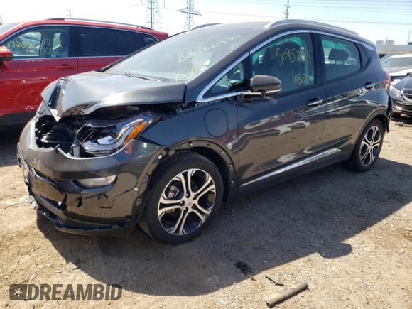 ✅ 2021 Chevrolet Bolt EV Premier • VIN: 1G1FZ6S06M4101776 • Lot: 50952434. Wystawiony na Copart z przebiegiem 10 807 mil. Bezpłatny archiwum sprzedaży aukcyjnych z USA i szczegółowy raport historii pojazdu na DreamBid. Zdjęcie 1.