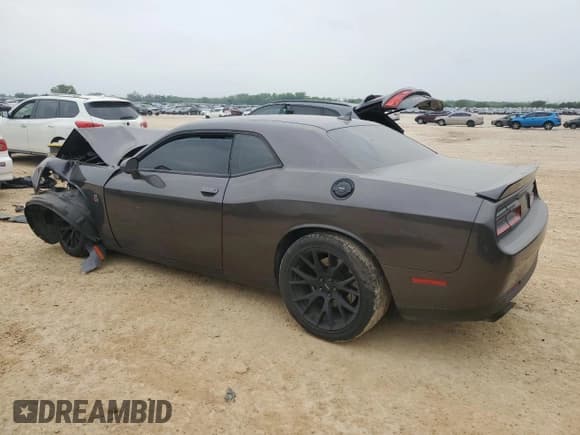 ✅ 2019 Dodge Challenger R/T Scat Pack • VIN: 2C3CDZFJ3KH618521 • Lot: 51953755. Wystawiony na Copart z przebiegiem Nie podano. Bezpłatny archiwum sprzedaży aukcyjnych z USA i szczegółowy raport historii pojazdu na DreamBid. Zdjęcie 2.