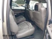 ✅ 2002 Chevrolet Suburban LT • VIN: 1GNFK16T42J208091 • Lot: 42737106. Listed on IAAI with 191,181 mi. Free auction sales archive from the USA and detailed vehicle history report at DreamBid. Image 8.