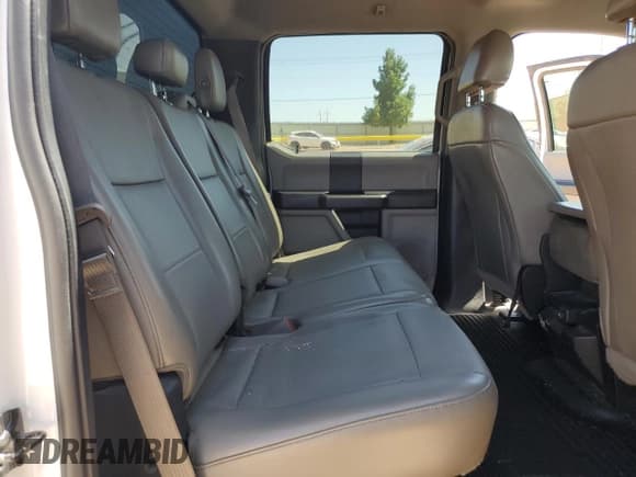 ✅ 2018 Ford F-350 Platinum • VIN: 1FT7W3BT0JEC63213 • Lot: 65807445. Listed on Copart with 189,790 mi. Free auction sales archive from the USA and detailed vehicle history report at DreamBid. Image 10.