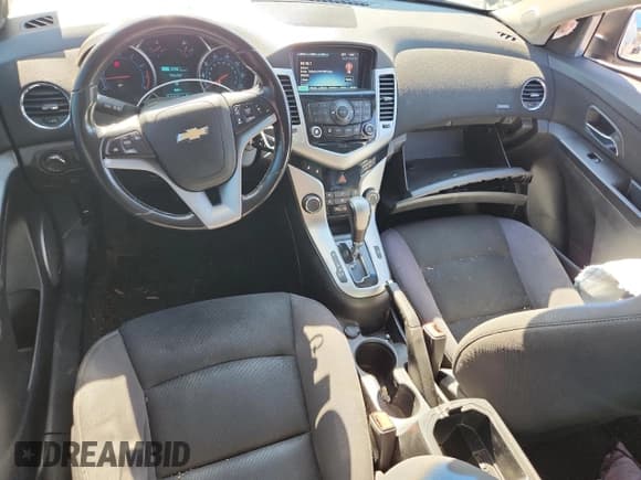 ✅ 2014 Chevrolet Cruze 1LT • VIN: 1G1PC5SB5E7424833 • Lot: 85906975. Listed on Copart with 128,300 mi. Free auction sales archive from the USA and detailed vehicle history report at DreamBid. Image 8.