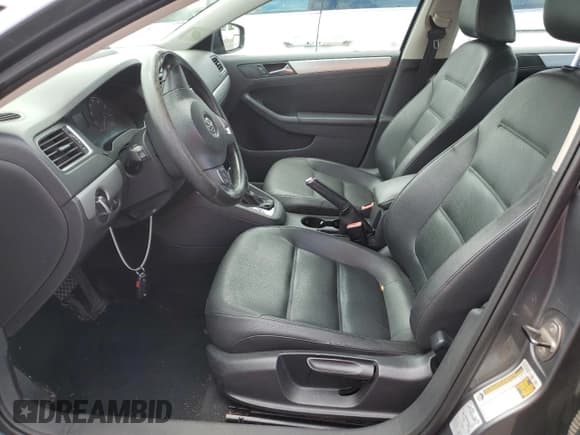 ✅ 2011 Volkswagen Jetta SEL • VIN: 3VWLZ7AJ5BM303873 • Lot: 62472915. Listed on Copart with 157,039 mi. Free auction sales archive from the USA and detailed vehicle history report at DreamBid. Image 7.