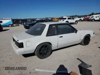 ✅ 1989 Ford Mustang • VIN: 1FABP40A3KF309892 • Lot: 80858704. Listed on Copart with 75,267 mi. Free auction sales archive from the USA and detailed vehicle history report at DreamBid. Image 3.