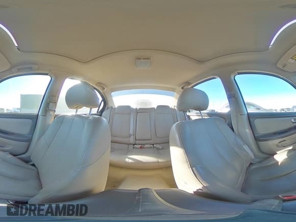 ✅ 2001 Nissan Maxima SE 20th Anniversary. • VIN: JN1CA31AX1T301073 • Lot: 76506274. Wystawiony na Copart z przebiegiem 73 283 mil. Bezpłatny archiwum sprzedaży aukcyjnych z USA i szczegółowy raport historii pojazdu na DreamBid. Zdjęcie 13.