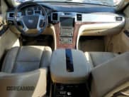 ✅ 2010 Cadillac Escalade ESV Premium • VIN: 1GYUCJEF5AR190302 • Lot: 61205085. Listed on Copart with 184,095 mi. Free auction sales archive from the USA and detailed vehicle history report at DreamBid. Image 8.
