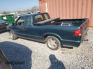 ✅ 1997 GMC Sonoma SLS • VIN: 1GTCS19X2V8528113 • Лот: 48530915. Опубликован ранее на Copart с пробегом 214 072 миль. Бесплатный доступ к архиву аукционных продаж из США и подробный отчёт об истории автомобиля на DreamBid. Изображение 2.