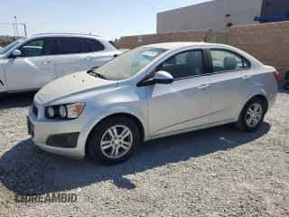 ✅ 2012 Chevrolet Sonic LS • VIN: 1G1JB5SH8C4211550 • Лот: 66561364. Размещён на Copart с пробегом 112 008 миль миль. Получите бесплатный доступ к архиву аукционных продаж из США и посмотрите подробный отчёт об истории автомобиля на DreamBid. Изображение 1.