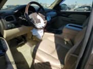 ✅ 2008 GMC Yukon XL • VIN: 1GKFK66898J242705 • Lot: 81885685. Listed on Copart with 203,327 mi. Free auction sales archive from the USA and detailed vehicle history report at DreamBid. Image 7.