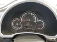 ✅ 2014 Volkswagen Beetle Turbo R-Line • VIN: 3VWVT7ATXEM639146 • Lot: 85305285. Listed on Copart with 87,582 mi. Free auction sales archive from the USA and detailed vehicle history report at DreamBid. Image 9.