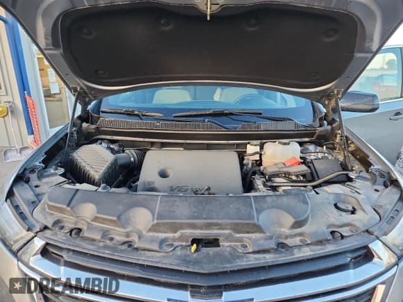 ✅ 2024 Chevrolet Traverse LS • VIN: 1GNESTKW2RJ139340 • Lot: 91513645. Wystawiony na Copart z przebiegiem 36 012 mil. Bezpłatny archiwum sprzedaży aukcyjnych z USA i szczegółowy raport historii pojazdu na DreamBid. Zdjęcie 12.