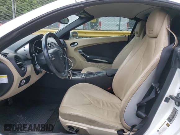 ✅ 2007 Mercedes-Benz SLK 350 • VIN: WDBWK56F07F144103 • Лот: 60101945. Опубликован ранее на Copart с пробегом 86 012 миль. Бесплатный доступ к архиву аукционных продаж из США и подробный отчёт об истории автомобиля на DreamBid. Изображение 7.