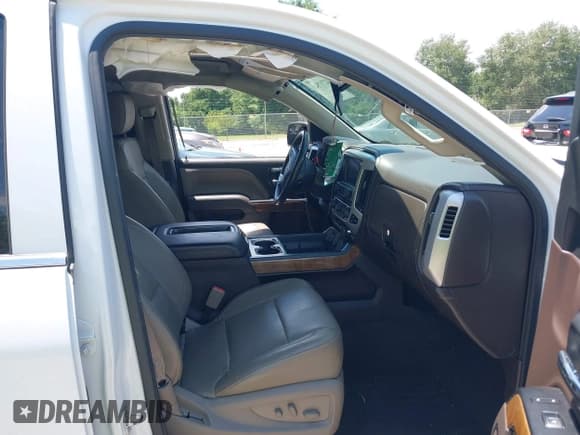 ✅ 2015 GMC Sierra 1500 SLT • VIN: 3GTU2VEC6FG425285 • Lot: 42717541. Listed on IAAI with 109,135 mi. Free auction sales archive from the USA and detailed vehicle history report at DreamBid. Image 5.