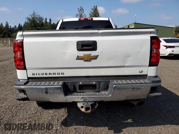 ✅ 2017 Chevrolet Silverado 2500HD LT • VIN: 1GC1KVEG4HF110138 • Lot: 71851005. Listed on Copart with 109,875 mi. Free auction sales archive from the USA and detailed vehicle history report at DreamBid. Image 6.