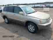 2001 Toyota Highlander с VIN JTEGD21A310017801, выставлен на аукционе IAAI как лот 42401774 с пробегом 150 456 миль миль и . История ставок и продаж доступна на DreamBid. Изображение 1.