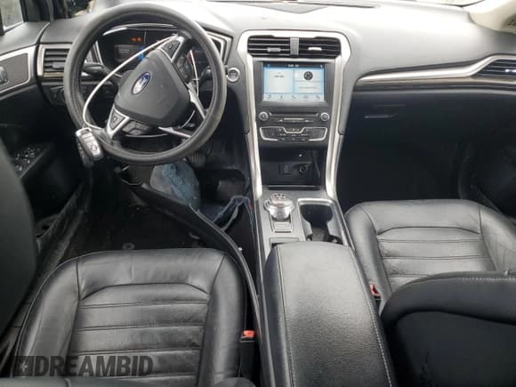 ✅ 2017 Ford Fusion SE • VIN: 3FA6P0H92HR165686 • Лот: 60119005. Опубликован ранее на Copart с пробегом 116 361 миль. Бесплатный доступ к архиву аукционных продаж из США и подробный отчёт об истории автомобиля на DreamBid. Изображение 8.