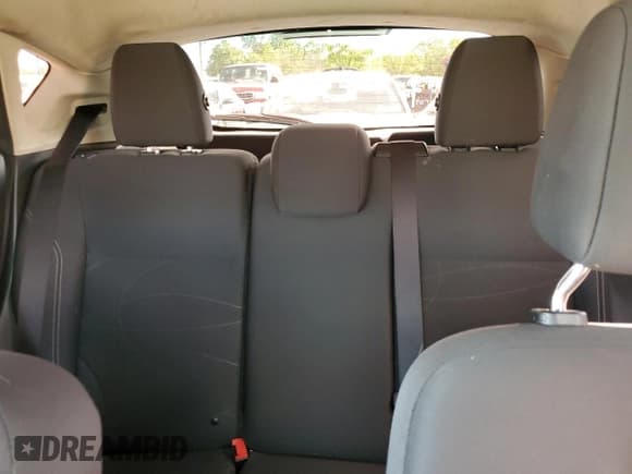 ✅ 2019 Ford Fiesta SE • VIN: 3FADP4EJ0KM102619 • Lot: 84434985. Wystawiony na Copart z przebiegiem 62 409 mil. Bezpłatny archiwum sprzedaży aukcyjnych z USA i szczegółowy raport historii pojazdu na DreamBid. Zdjęcie 10.