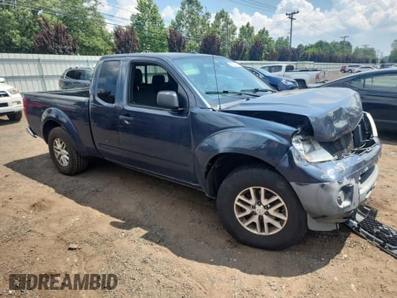 ✅ 2018 Nissan Frontier SV • VIN: 1N6AD0CU9JN701175 • Lot: 61800835. Wystawiony na Copart z przebiegiem 28 393 mil. Bezpłatny archiwum sprzedaży aukcyjnych z USA i szczegółowy raport historii pojazdu na DreamBid. Zdjęcie 4.