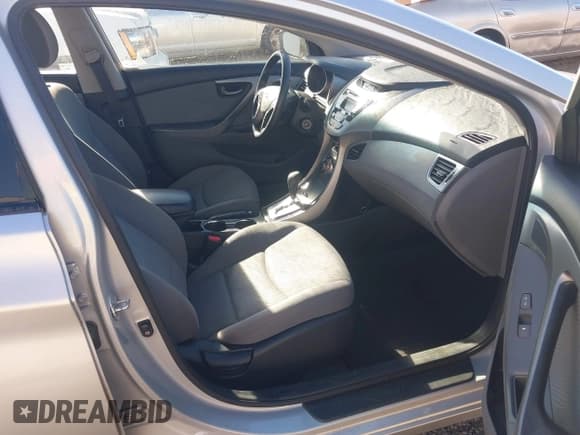 ✅ 2013 Hyundai Elantra GLS • VIN: KMHDH4AE4DU005689 • Lot: 43455817. Listed on IAAI with 207,105 mi. Free auction sales archive from the USA and detailed vehicle history report at DreamBid. Image 5.