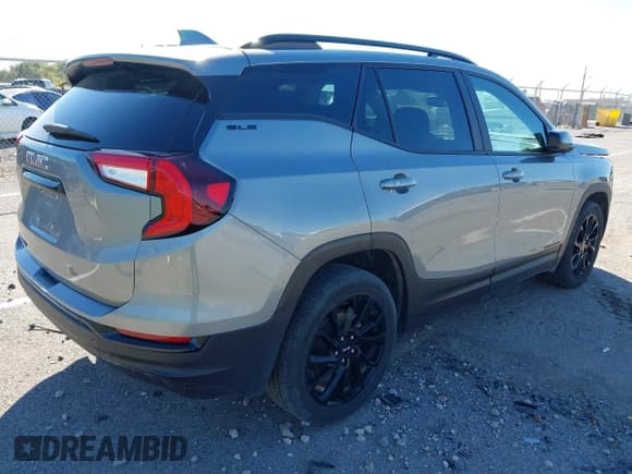 ✅ 2023 GMC Terrain SLE • VIN: 3GKALMEG1PL146143 • Лот: 43375950. Опубликован ранее на IAAI с пробегом 107 275 миль. Бесплатный доступ к архиву аукционных продаж из США и подробный отчёт об истории автомобиля на DreamBid. Изображение 4.