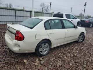 2006 Chevrolet Malibu 2LT z VIN 1G1ZT51826F142882, wystawiony jako Copart lot #78362994 z przebiegiem 205 009 mil mil oraz Szkoda całkowita • Salvage title. Historia ofert i sprzedaży dostępna na DreamBid. Obrazek 3.
