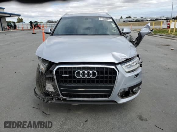 ✅ 2015 Audi Q3 Premium Plus • VIN: WA1EFCFS3FR012852 • Лот: 71903605. Опубликован ранее на Copart с пробегом 76 576 миль. Бесплатный доступ к архиву аукционных продаж из США и подробный отчёт об истории автомобиля на DreamBid. Изображение 5.