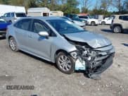 ✅ 2020 Toyota Corolla LE • VIN: JTDEPRAE6LJ097154 • Лот: 43602969. Опубликован ранее на IAAI с пробегом 82 600 миль. Бесплатный доступ к архиву аукционных продаж из США и подробный отчёт об истории автомобиля на DreamBid. Изображение 1.