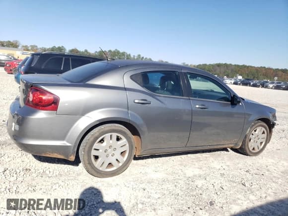 ✅ 2013 Dodge Avenger SE V6 • VIN: 1C3CDZAG5DN748547 • Lot: 81887514. Listed on Copart with 158,001 mi. Free auction sales archive from the USA and detailed vehicle history report at DreamBid. Image 3.