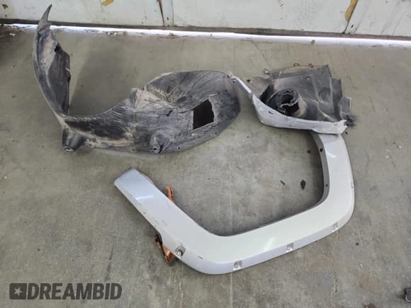 ✅ 2007 Jeep Commander Limited • VIN: 1J8HH58N57C550742 • Лот: 64036205. Опубликован ранее на Copart с пробегом 156 363 миль. Бесплатный доступ к архиву аукционных продаж из США и подробный отчёт об истории автомобиля на DreamBid. Изображение 13.