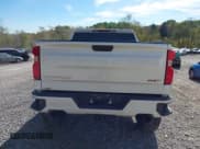 ✅ 2019 Chevrolet Silverado 1500 RST • VIN: 3GCUYEED6KG155945 • Lot: 43473839. Wystawiony na IAAI z przebiegiem 83 602 mil. Bezpłatny archiwum sprzedaży aukcyjnych z USA i szczegółowy raport historii pojazdu na DreamBid. Zdjęcie 16.