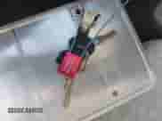 2005 Chevrolet Malibu Maxx LS z VIN 1G1ZT62865F129376, wystawiony jako IAAI lot #41892160 z przebiegiem 237 523 mil mil oraz . Historia ofert i sprzedaży dostępna na DreamBid. Obrazek 11.