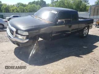 ✅ 2003 GMC Sierra 1500 SLE • VIN: 2GTEK19T331259948 • Лот: 52145845. Опубликован ранее на Copart с пробегом 214 374 миль. Бесплатный доступ к архиву аукционных продаж из США и подробный отчёт об истории автомобиля на DreamBid. Изображение 1.