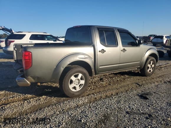 ✅ 2005 Nissan Frontier LE • VIN: 1N6AD07U25C436076 • Lot: 91021445. Listed on Copart with 159,668 mi. Free auction sales archive from the USA and detailed vehicle history report at DreamBid. Image 3.