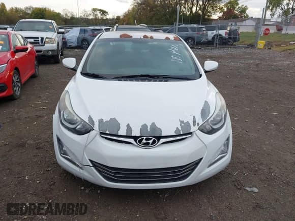 ✅ 2016 Hyundai Elantra SE • VIN: 5NPDH4AE8GH690010 • Lot: 43664176. Listed on IAAI with 145,176 mi. Free auction sales archive from the USA and detailed vehicle history report at DreamBid. Image 12.