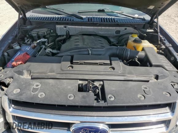 ✅ 2017 Ford Expedition Max XLT • VIN: 1FMJK1HTXHEA25419 • Lot: 81513665. Listed on Copart with 123,562 mi. Free auction sales archive from the USA and detailed vehicle history report at DreamBid. Image 12.