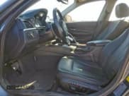 ✅ 2013 BMW 3 Series 335i • VIN: WBA3A9G56DNP37127 • Lot: 84401895. Wystawiony na Copart z przebiegiem 150 941 mil. Bezpłatny archiwum sprzedaży aukcyjnych z USA i szczegółowy raport historii pojazdu na DreamBid. Zdjęcie 7.