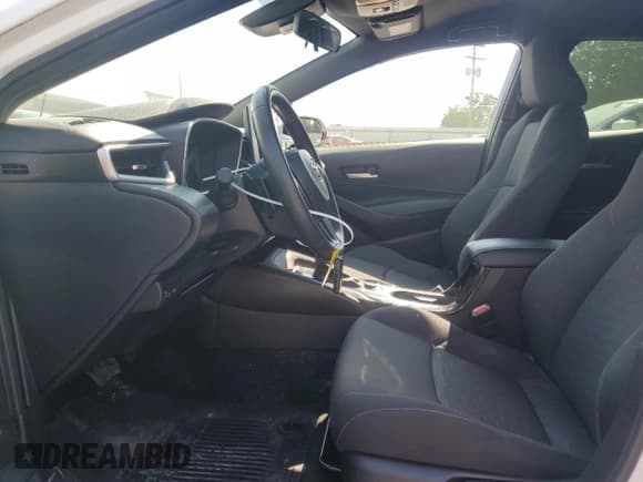 ✅ 2021 Toyota Corolla SE • VIN: JTND4MBE7M3137734 • Lot: 71823565. Listed on Copart with 29,542 mi. Free auction sales archive from the USA and detailed vehicle history report at DreamBid. Image 7.