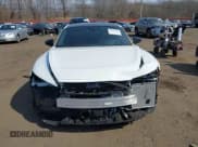 ✅ 2024 Audi RS e-tron GT • VIN: WAUBHBFW2R7900800 • Lot: 41665644. Wystawiony na IAAI z przebiegiem 9 474 mil. Bezpłatny archiwum sprzedaży aukcyjnych z USA i szczegółowy raport historii pojazdu na DreamBid. Zdjęcie 12.