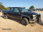 ✅ 2006 Chevrolet Silverado 2500HD Work Truck • VIN: 1GCHK29U96E263730 • Lot: 74775794. Wystawiony na Copart z przebiegiem Nie podano. Bezpłatny archiwum sprzedaży aukcyjnych z USA i szczegółowy raport historii pojazdu na DreamBid. Zdjęcie 4.