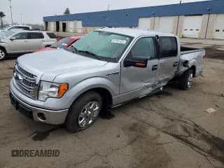 ✅ 2013 Ford F-150 XLT • VIN: 1FTEW1CM2DFD47521 • Лот: 81401425. Опубликован ранее на Copart с пробегом 53 639 миль. Бесплатный доступ к архиву аукционных продаж из США и подробный отчёт об истории автомобиля на DreamBid. Изображение 1.