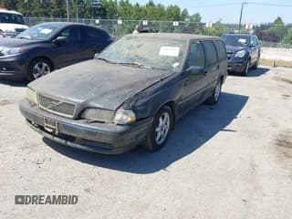 ✅ 1998 Volvo V70 • VIN: YV1LW5530W2373851 • Лот: 42842956. Опубликован ранее на IAAI с пробегом 187 450 миль. Бесплатный доступ к архиву аукционных продаж из США и подробный отчёт об истории автомобиля на DreamBid. Изображение 2.