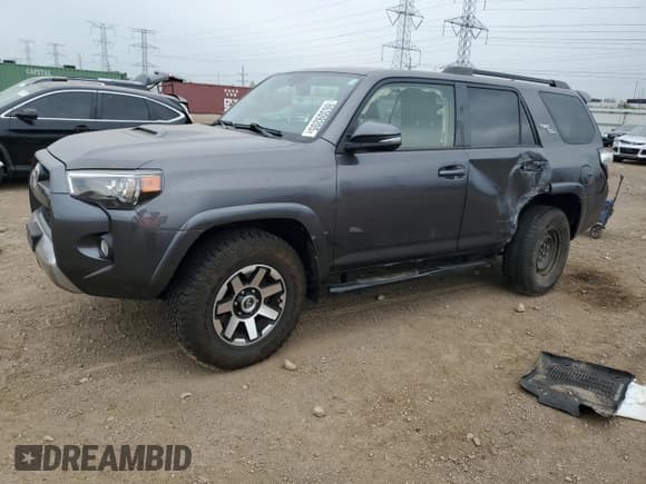 ✅ 2019 Toyota 4Runner TRD Off Road Premium • VIN: JTEBU5JR4K5646599 • Лот: 86309205. Опубликован ранее на Copart с пробегом 73 811 миль. Бесплатный доступ к архиву аукционных продаж из США и подробный отчёт об истории автомобиля на DreamBid. Изображение 1.