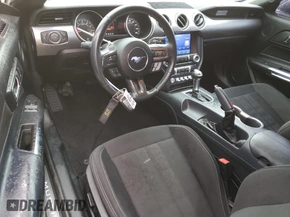 ✅ 2021 Ford Mustang GT • VIN: 1FA6P8CF9M5127400 • Lot: 86547275. Listed on Copart with 38,351 mi. Free auction sales archive from the USA and detailed vehicle history report at DreamBid. Image 8.