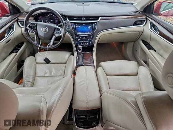 ✅ 2013 Cadillac XTS Luxury • VIN: 2G61P5S35D9141293 • Лот: 93905275. Опубликован ранее на Copart с пробегом 137 641 миль. Бесплатный доступ к архиву аукционных продаж из США и подробный отчёт об истории автомобиля на DreamBid. Изображение 8.