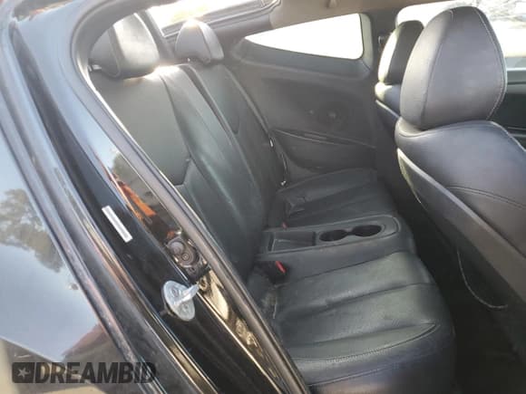 ✅ 2013 Hyundai Veloster Turbo • VIN: KMHTC6AE6DU109686 • Lot: 76933534. Wystawiony na Copart z przebiegiem 182 139 mil. Bezpłatny archiwum sprzedaży aukcyjnych z USA i szczegółowy raport historii pojazdu na DreamBid. Zdjęcie 10.