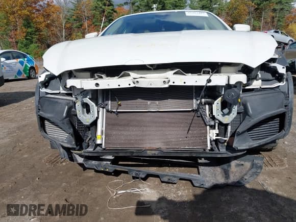 ✅ 2019 Maserati Quattroporte S Q4 • VIN: ZAM56YRA5K1308577 • Lot: 43483483. Listed on IAAI with 71,729 mi. Free auction sales archive from the USA and detailed vehicle history report at DreamBid. Image 6.