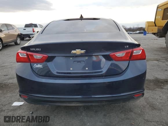✅ 2016 Chevrolet Malibu LS • VIN: 1G1ZB5ST5GF190643 • Лот: 92809495. Опубликован ранее на Copart с пробегом 124 813 миль. Бесплатный доступ к архиву аукционных продаж из США и подробный отчёт об истории автомобиля на DreamBid. Изображение 6.