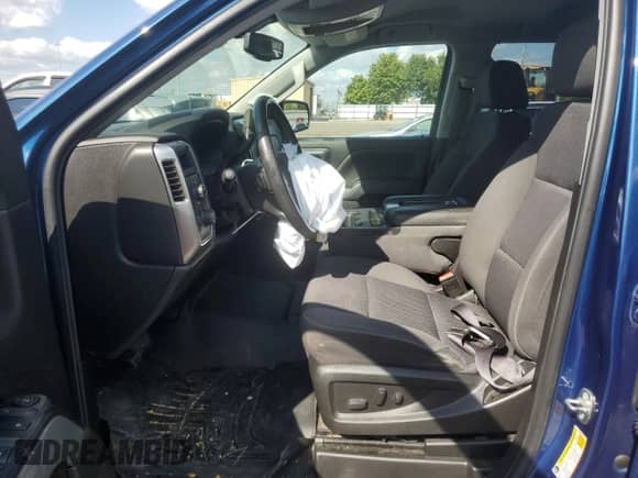 2017 Chevrolet Silverado 1500 LT с VIN 1GCVKREC7HZ333536, выставлен на аукционе Copart как лот 81864055 с пробегом 51 965 миль миль и Списание • Salvage title. История ставок и продаж доступна на DreamBid. Изображение 7.