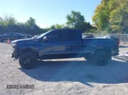✅ 2019 Chevrolet Silverado 1500 Custom Trail Boss • VIN: 1GCRYCEF9KZ301587 • Lot: 43449291. Wystawiony na IAAI z przebiegiem 56 383 mil. Bezpłatny archiwum sprzedaży aukcyjnych z USA i szczegółowy raport historii pojazdu na DreamBid. Zdjęcie 15.