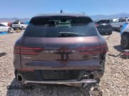 ✅ 2022 Genesis GV70 2.5T • VIN: KMUMADTB1NU066265 • Lot: 63452265. Wystawiony na Copart z przebiegiem 15 284 mil. Bezpłatny archiwum sprzedaży aukcyjnych z USA i szczegółowy raport historii pojazdu na DreamBid. Zdjęcie 6.